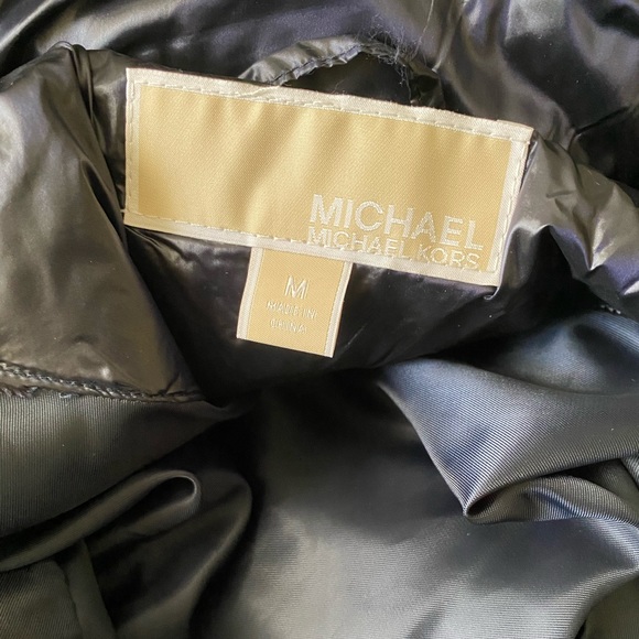 Michael Kors Faux-Fur-Trim Hooded Down Puffer Navy 77T4462M82 - Picture 8 of 10